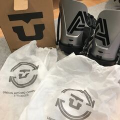  今月初旬購入 　UNION ATLAS バインディング　全て問題なし、付属品全てあり
