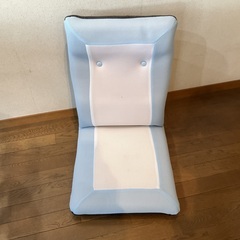 美品　座椅子　水色白　リクライニング　お届け可の画像