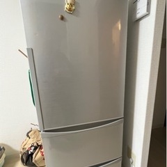 【2日間限定お値下げ中】シャープ　264L 3ドア　冷蔵庫