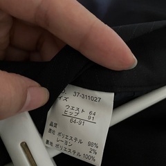 女性用スーツMサイズ4点セットの画像