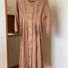 長袖　ワンピース　麻　リネン　Ｍ　キャメル