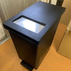 ゴミ箱　フットペダル式自動オープン　非対面でお渡し！