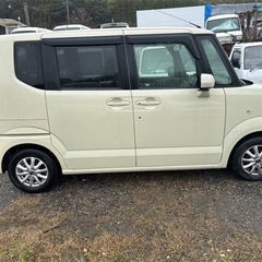 N-BOX G Lパッケージ　ひだまりパールの画像