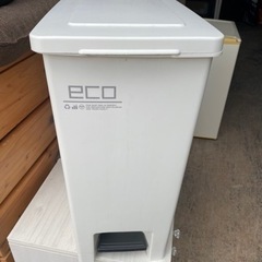 家具 ペダル式ゴミ箱