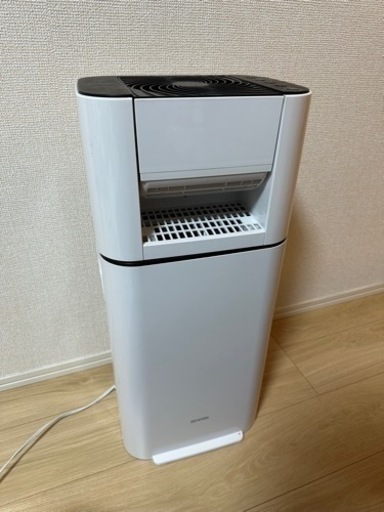 アイリスオーヤマ　除湿機　衣類乾燥機