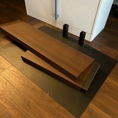 テレビ台（鉄屑）