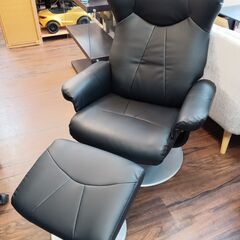 ニトリ　パーソナルチェアー　リクライニング　オットマン付き(別売り) 黒 超大特価 オットマン付き♪】NITORI(ニトリ)のリクライニング