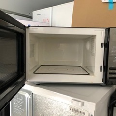 配送可能　ツインバード 燕三条 電子レンジ 20L ヘルツフリー ミラーガラス フラット 600W レンジ スタイリッシュ メモリーモード搭載
