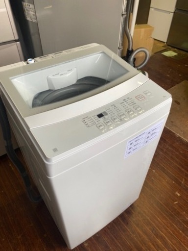 北九州市内配送無料　保証付き　２０２３年　ニトリ 洗濯機  6.0kg 風乾燥 ステンレス槽 ガラス蓋 ホワイト NTR60