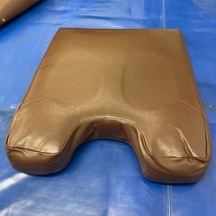 うつぶせ用枕と胸当て　ファストマットと枕の2点セットの画像