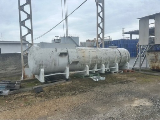 四国内送料無料！ FRP タンク タンクローリー 10000L