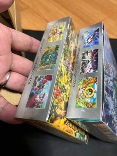 ポケモンカード　新品、未開封box 3つ！オマケ付き