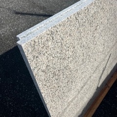 無料！ 大理石 人造？ タイル？ サイズ約105×175×3cm 2個 まとめて引取り限定の画像