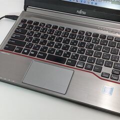 50台限定 送料無料 新品SSD256GB 13.3型 中古ノートPC 富士通 E736/P 第6世代 Celeron 8GB DVDRW 無線 Bluetooth カメラ Windows11 Officeの画像