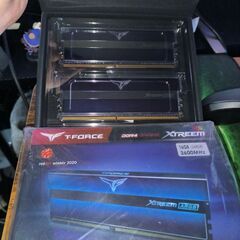 team xtreem 32g(8g4枚)未開封と開封したのみの画像