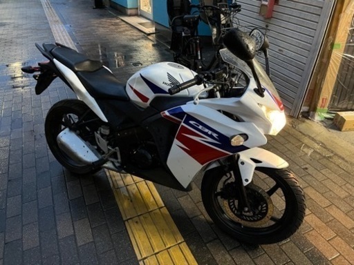 【HONDA CBR125R】　JC50  好調　人気カラー　小型ミッション
