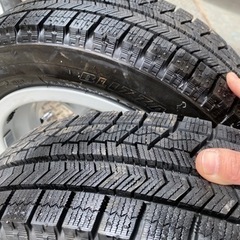 (取引中)ブリジストンVRX！イボ付！155/65/14！100／4穴アルミ付！売り切りの画像