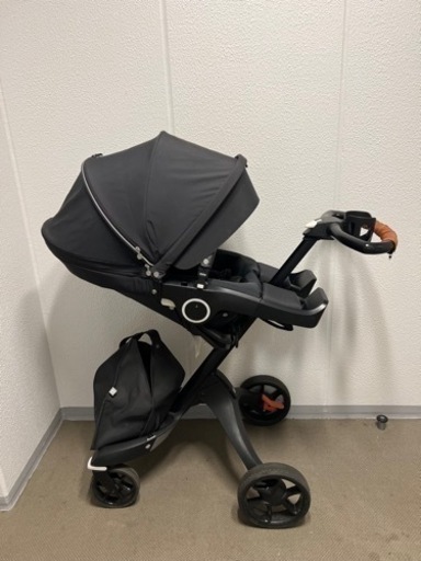stokke ベビーカー　explory v6