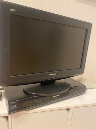 家電 テレビ 液晶テレビ　ブルーレイ