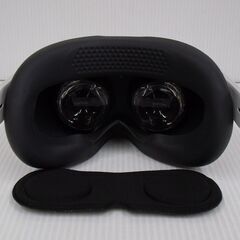 Oculus Quest2 VRヘッドセット KW49CM 256GB リファービッシュ製品の画像