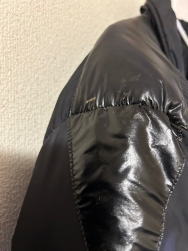 断捨離中　引き取りに来て頂ける方、必見！値下げ交渉も可　国内正規品　モンクレールダウンジャケット