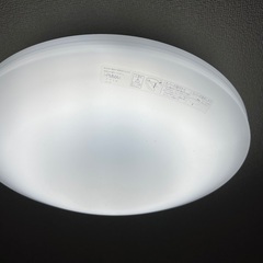 LEDシーリングライト4つ　1つ割れありの画像