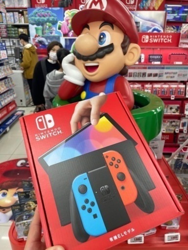 【受け渡し予定者確定】Nintendo Switch 有機ELモデル ネオンレッド 任天堂 スイッチ 有機EL