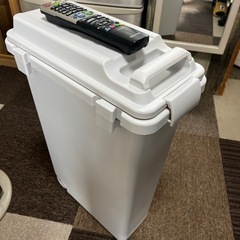 ゴミ箱値下げしました。 未使用
