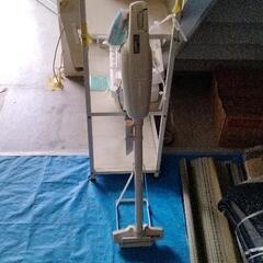0301-020 掃除機　マキタ　充電式クリーナ CL103DX