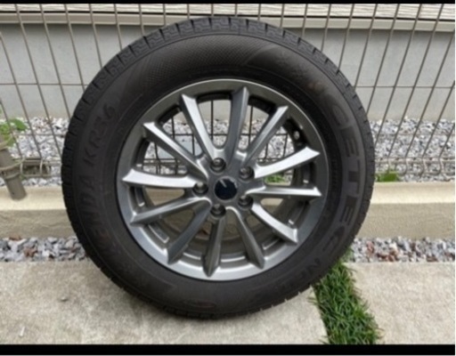 スタッドレスタイヤ