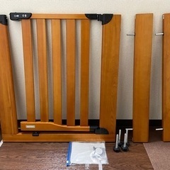 お話中 木製 ベビーゲート 【2024.4.19値下げ】の画像