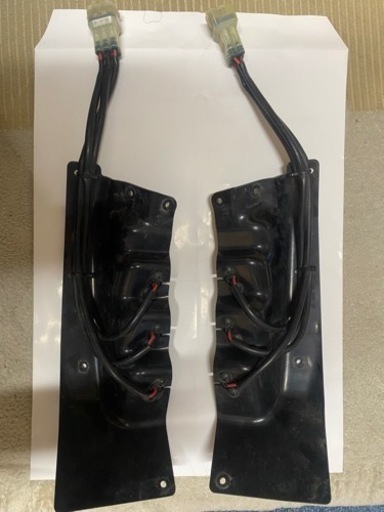 トヨタ　ハイエース　モデリスタフロントスポイラー用　LEDデイライト
