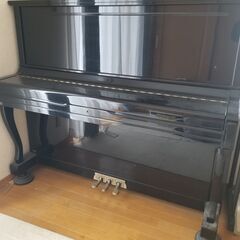 アップライトピアノ