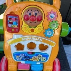 おもちゃ 知育玩具　箱無し　歩き始めの子に！　アンパンマン