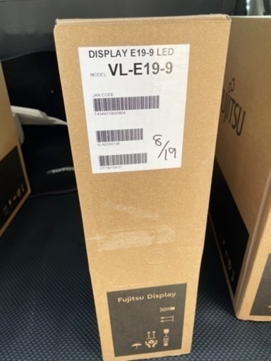新品　富士通　ディスプレイ 19型　FUJITSU　　