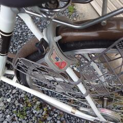自転車　ママチャリの画像