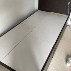 収納、電源ポートあり　中古シングルベッド　