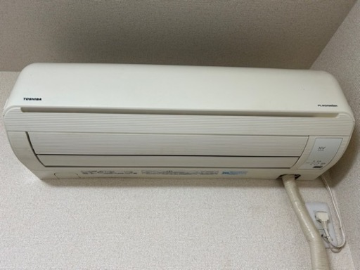 ＜最終値下げ＞特価エアコン　１０～１２畳用　東芝　２０１２年＜配送ＯＫ＞