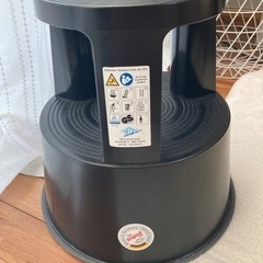 さらに最終値下げ！supremeステップスツールの画像