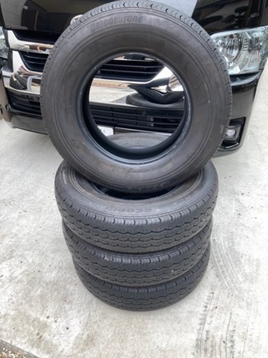 ブリヂストン　タイヤ４本セット　195/80R15 ハイエース　純正　アルミ