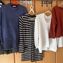 最終値下げ‼︎
レディース洋服5着の画像