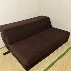 【交渉中】【値下げ！】ソファーベッドとシングル掛け布団セット