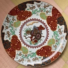 骨董品が好きな方どうですか？