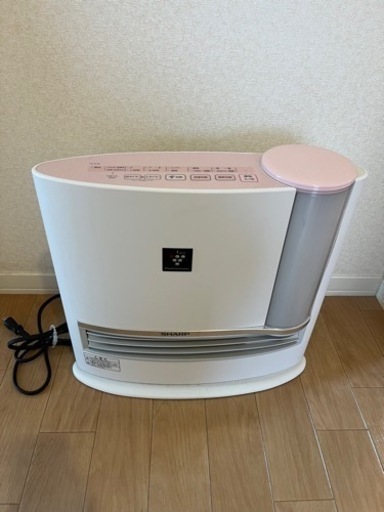 加湿セラミックファンヒーター　シャープ　プラズマクラスター