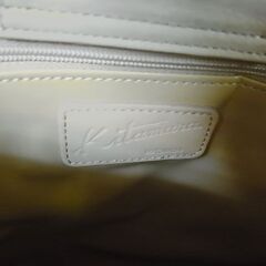 セール中につき、通常特価4,378円より30%引きの3,064円!　【⑬】KITAMURA　キタムラ　ハンドバッグ　ポーチ付き　ミニトートバッグ　スエード　ベージュの画像