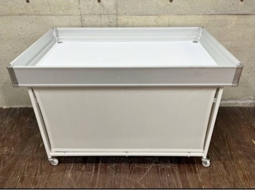 1 販売ワゴン平台 平台ワゴン 什器 ワゴン 陳列ワゴン キャスター付き 業務用 店舗用セール用 販促用