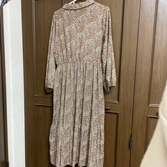 春夏 襟付きワンピースの画像