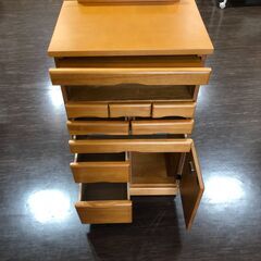 引き出しいっぱいファックス台の画像