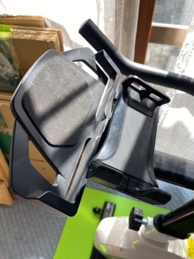 【3/5までに取引可能な方】fitbox lite ホワイト　マット・ケイデンスセンサー・タブレットホルダー付き美品
