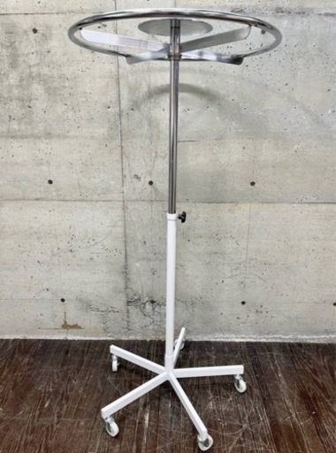 1 ラウンドハンガーラック 大型ラウンドハンガー 直径75cm 店舗 什器 陳列 ハンガーラック 業務用 キャスター付き